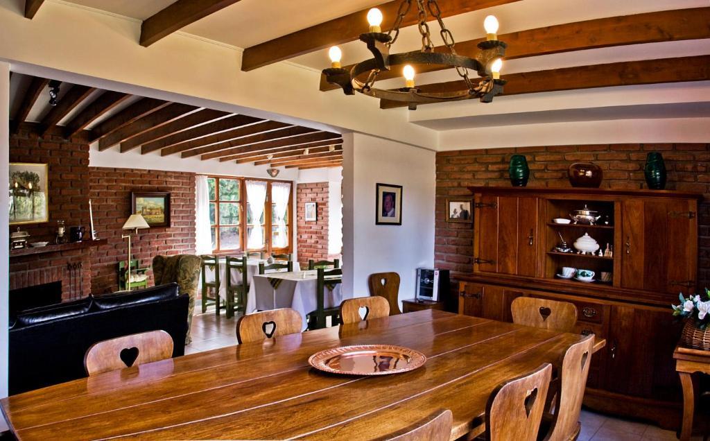 Hosteria Canela B&B إيسكيل المظهر الخارجي الصورة