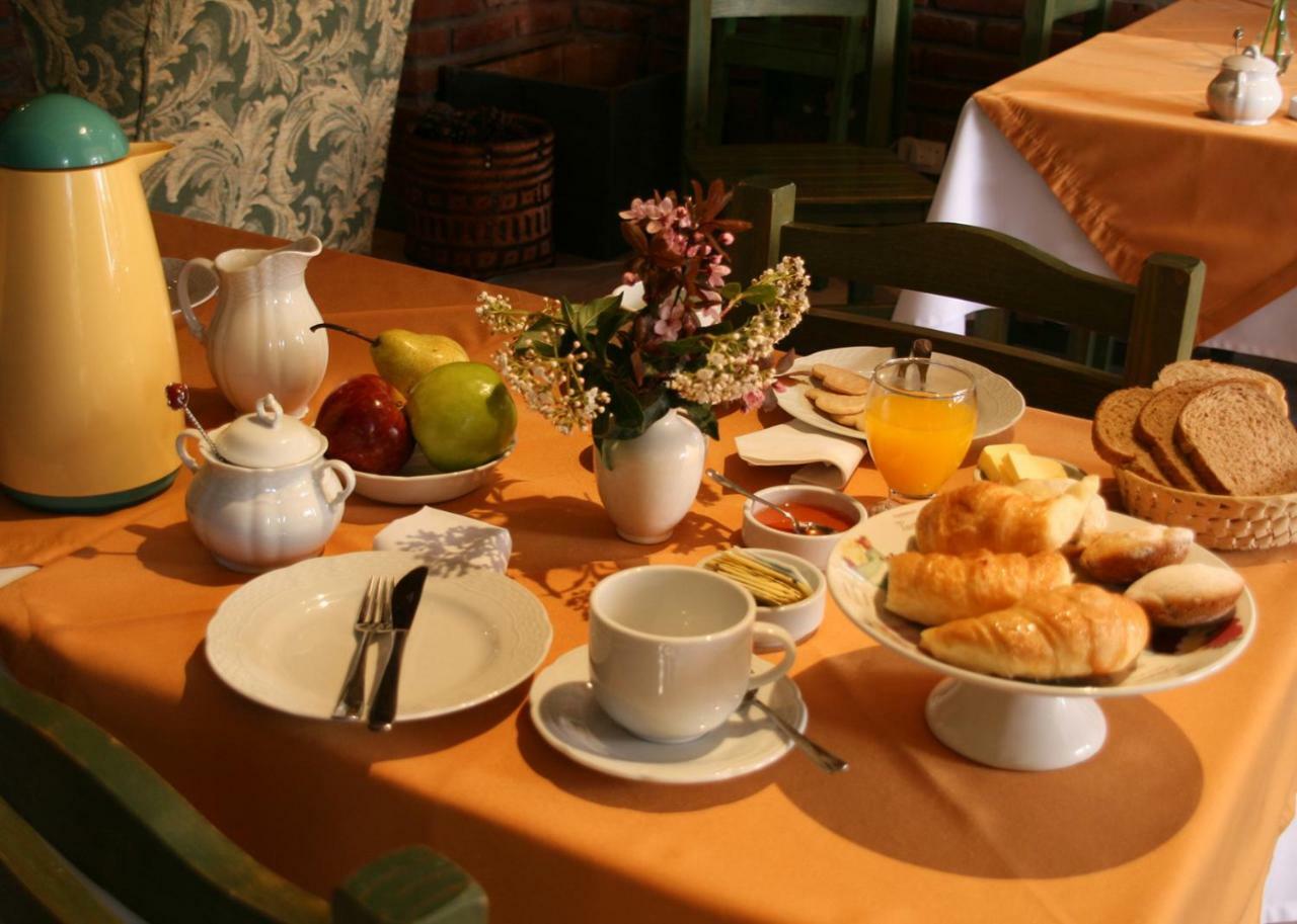 Hosteria Canela B&B إيسكيل المظهر الخارجي الصورة